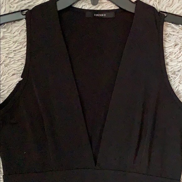 Black bodycon dress with deep v - Picture 2 of 2